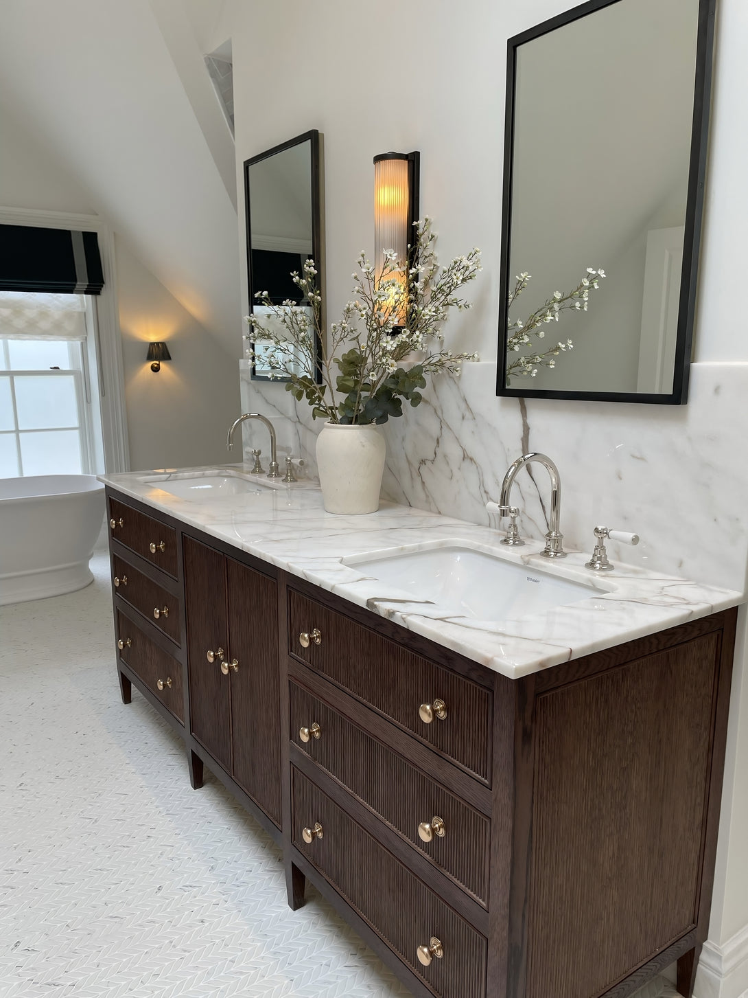 Oak Vanity Unit